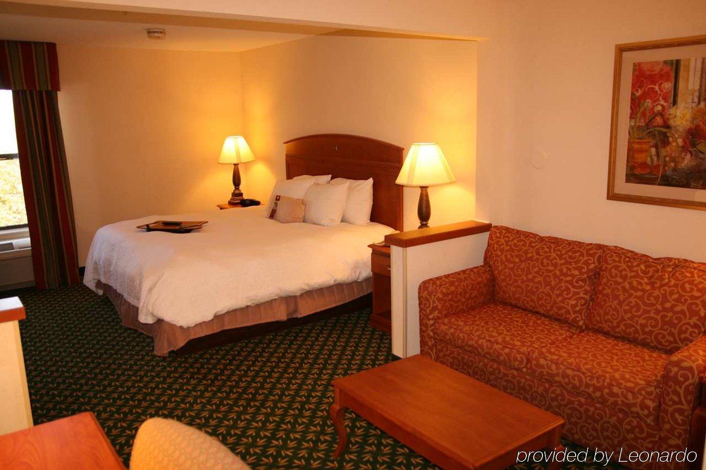 Hampton Inn Akron-Fairlawn Montrose Room photo